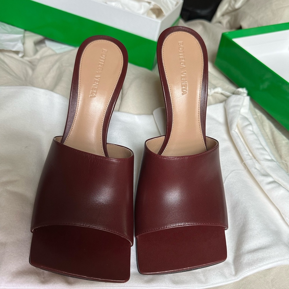 Bottega Veneta Wedges